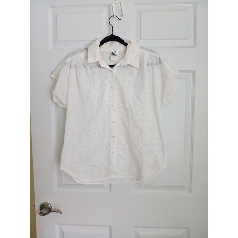 Vintage Tap&Co Women's White and Cream Blouse Size M